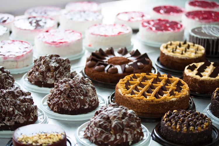 cake bakeries